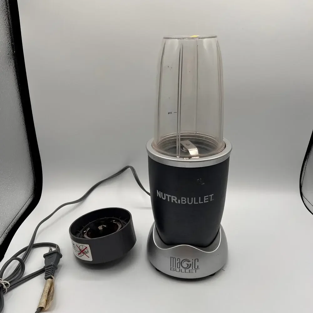 MAGIC BULLET NutriBullet Personal Blender Mixer 600W w/ Cup & Extractor Blade